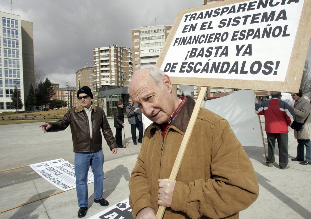 Una de mas movilizaciones convocadas por Adicae contra el fraude bancario