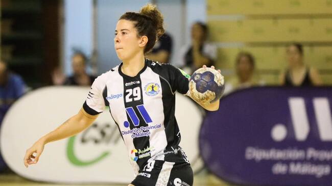 La jugadora brasileña del Costa del Sol Gabi Pessoa, lesionada de larga duración