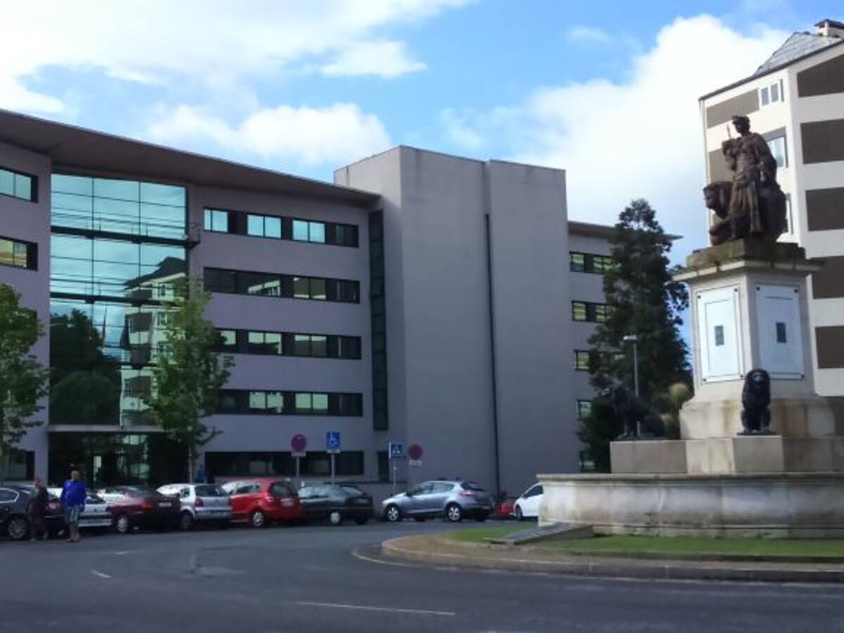 Se amplía un año y medio más la investigación del doble crimen de O Ceao