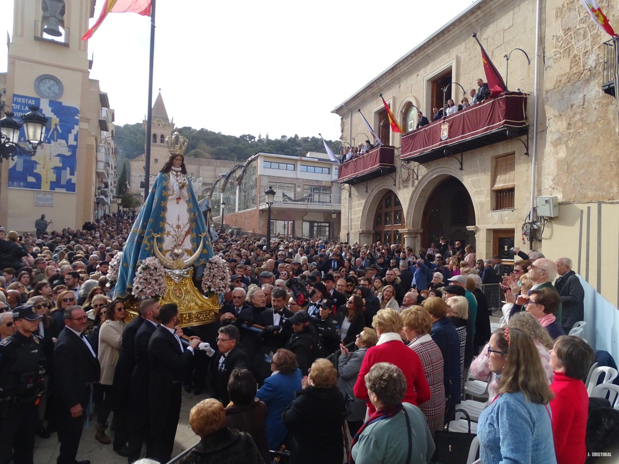 La Virgen del Castillo en foto de archivo