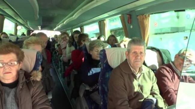 Muchos de sus paisanos fueron en autobús hasta el centro penitenciario de Jaén para acompañarle en el momento de su ingreso en la cárcel, y mostrarle así su apoyo