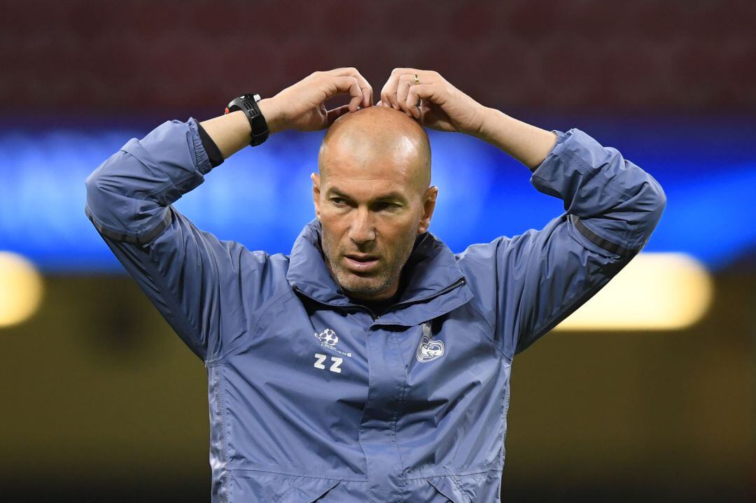 Zinédine Zidane, en un partido con el Real Madrid