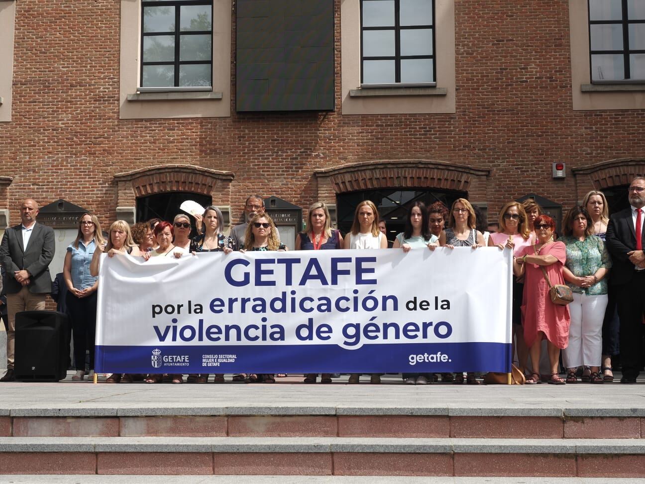Imagen de la concentración que se produjo en Getafe tras el asesinato machista de una vecina del municipio