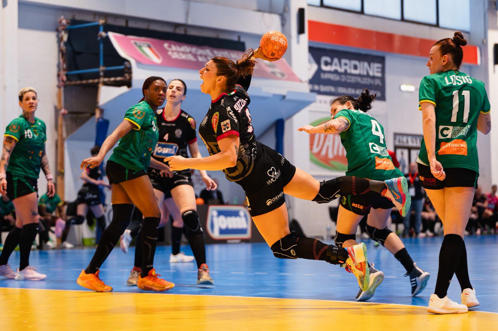 La pivote italo-argentina Rocío Squizziato, nueva jugadora del CICAR Lanzarote Ciudad de Arrecife.