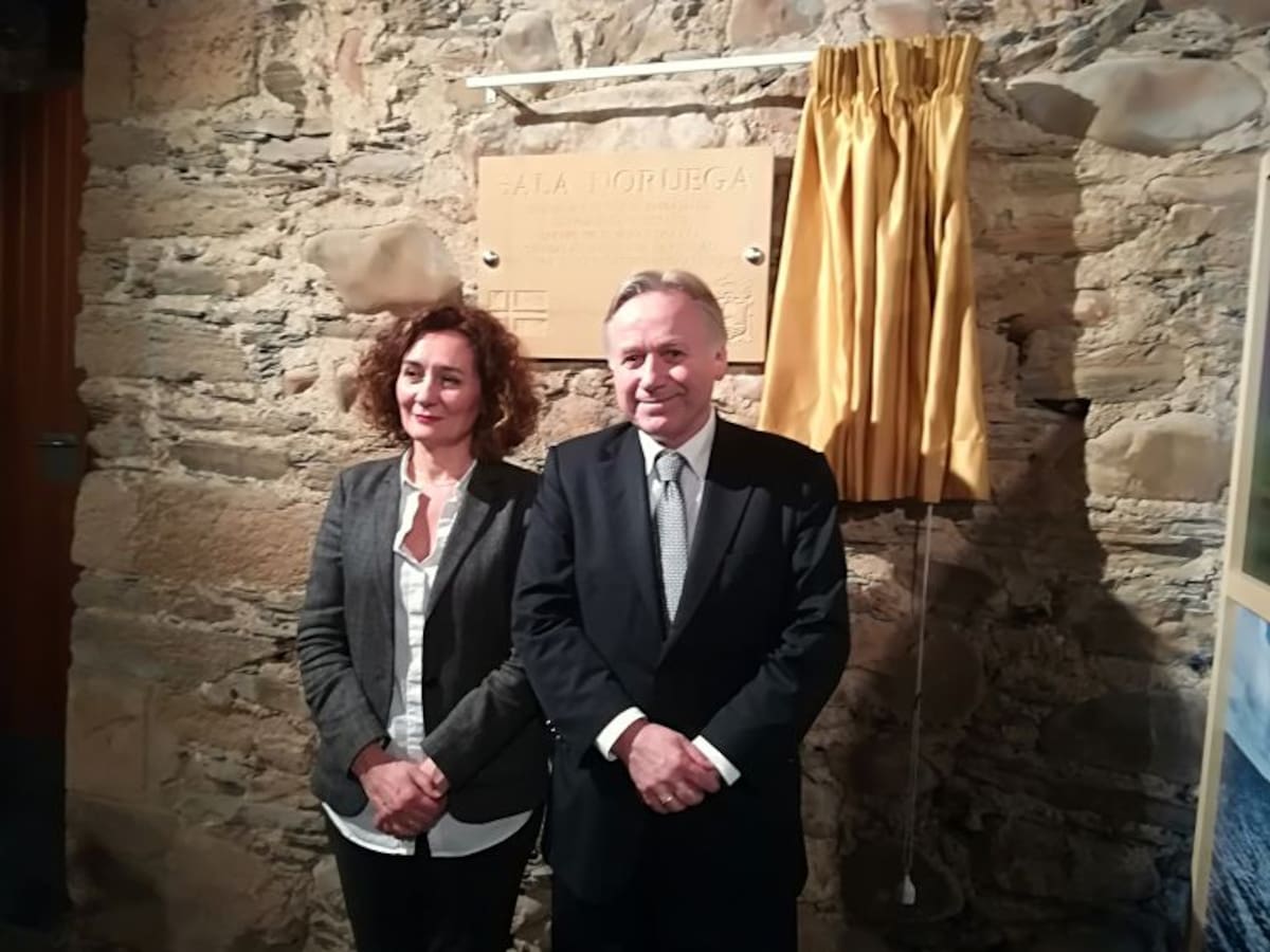 El embajador noruego destaca el atractivo del Bierzo como destino del turismo de calidad