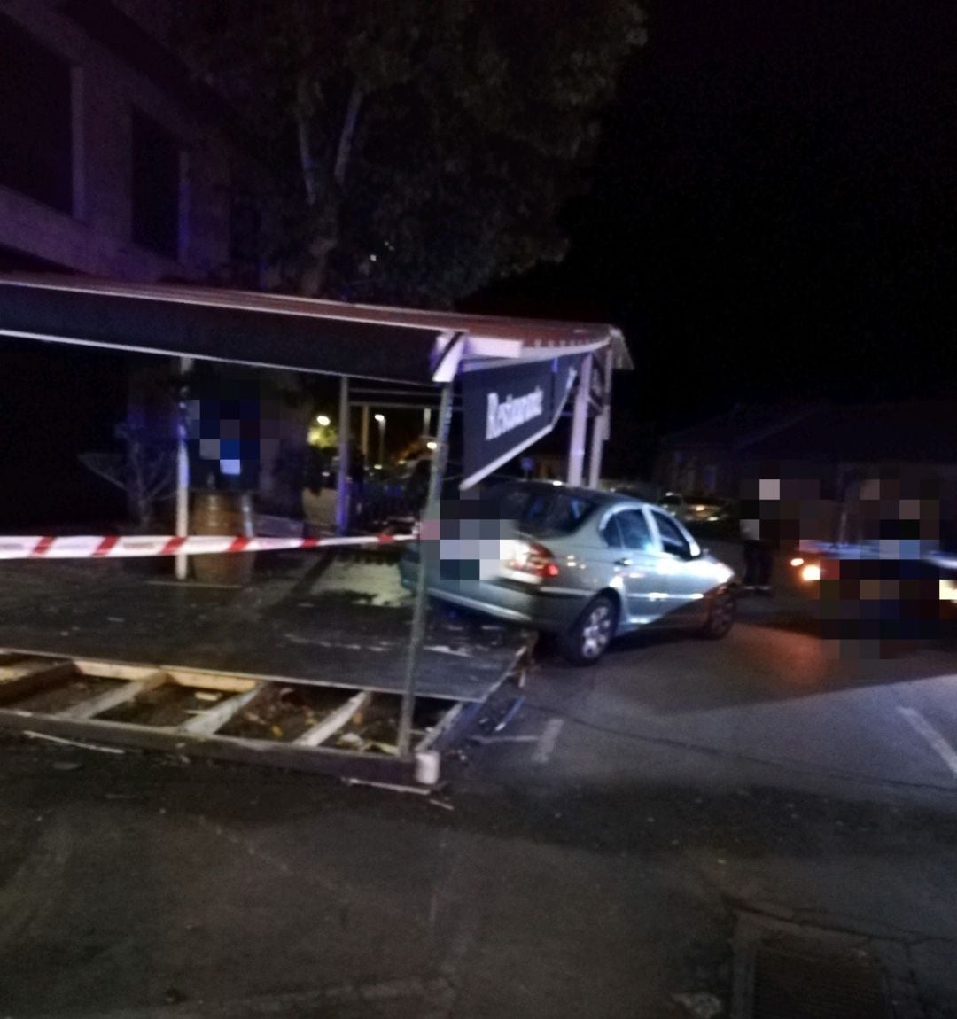 El accidente tenía lugar de madrugada