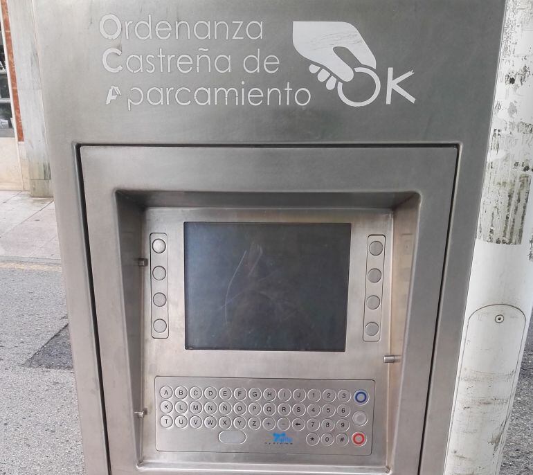 Parquímetro de la Ordenanza Castreña de Aparcamiento.