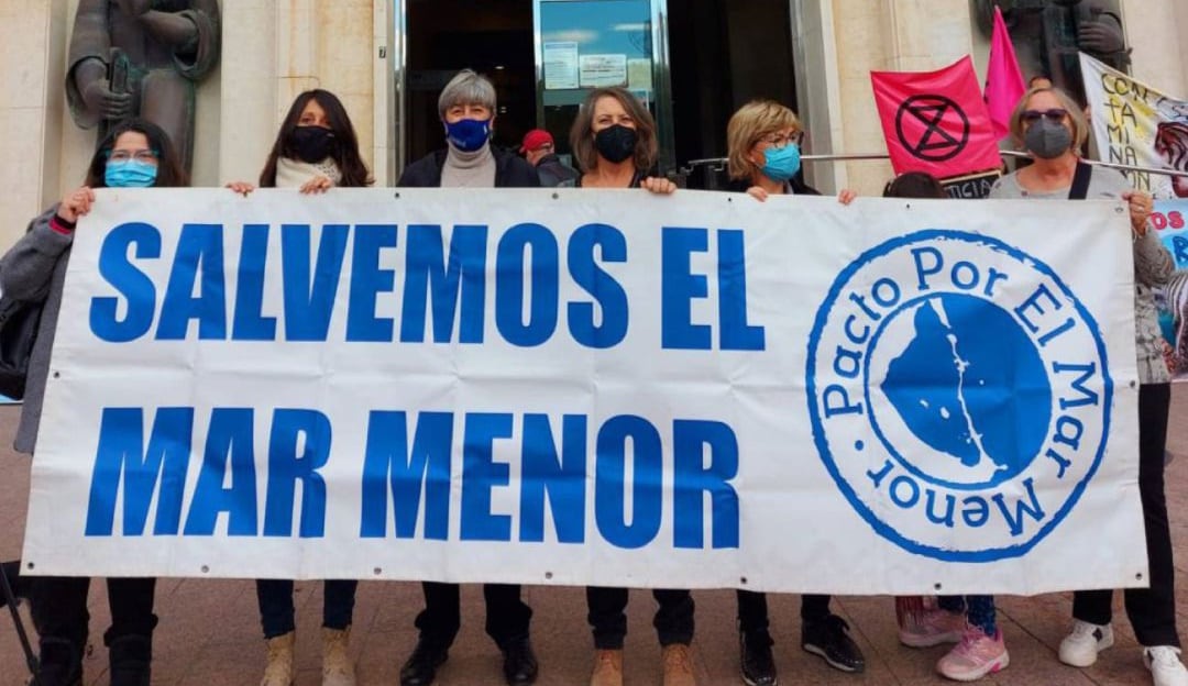 Pacto por el Mar menor durante una movilización