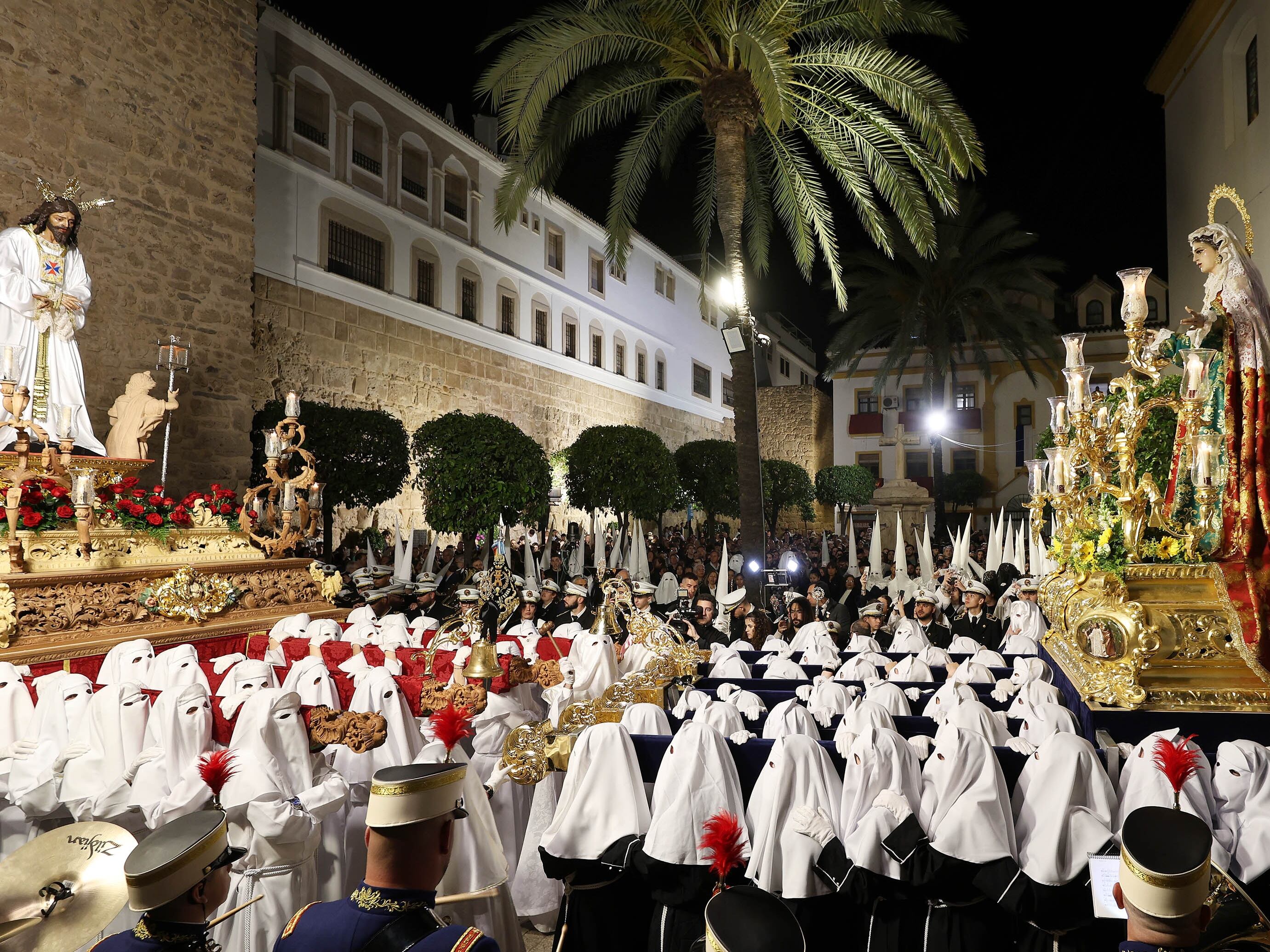 Encuentro del Cautivo y Santa Marta en Marbella