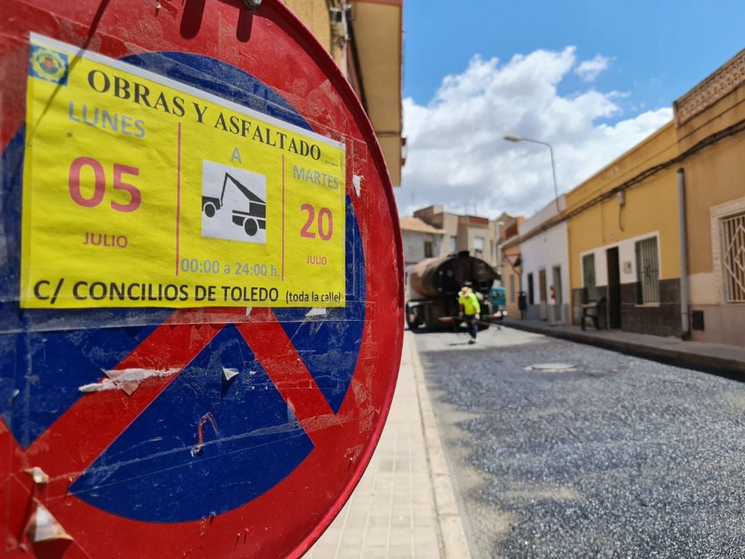 Obras de mejora en la calle Concilios de Toledo, Elda