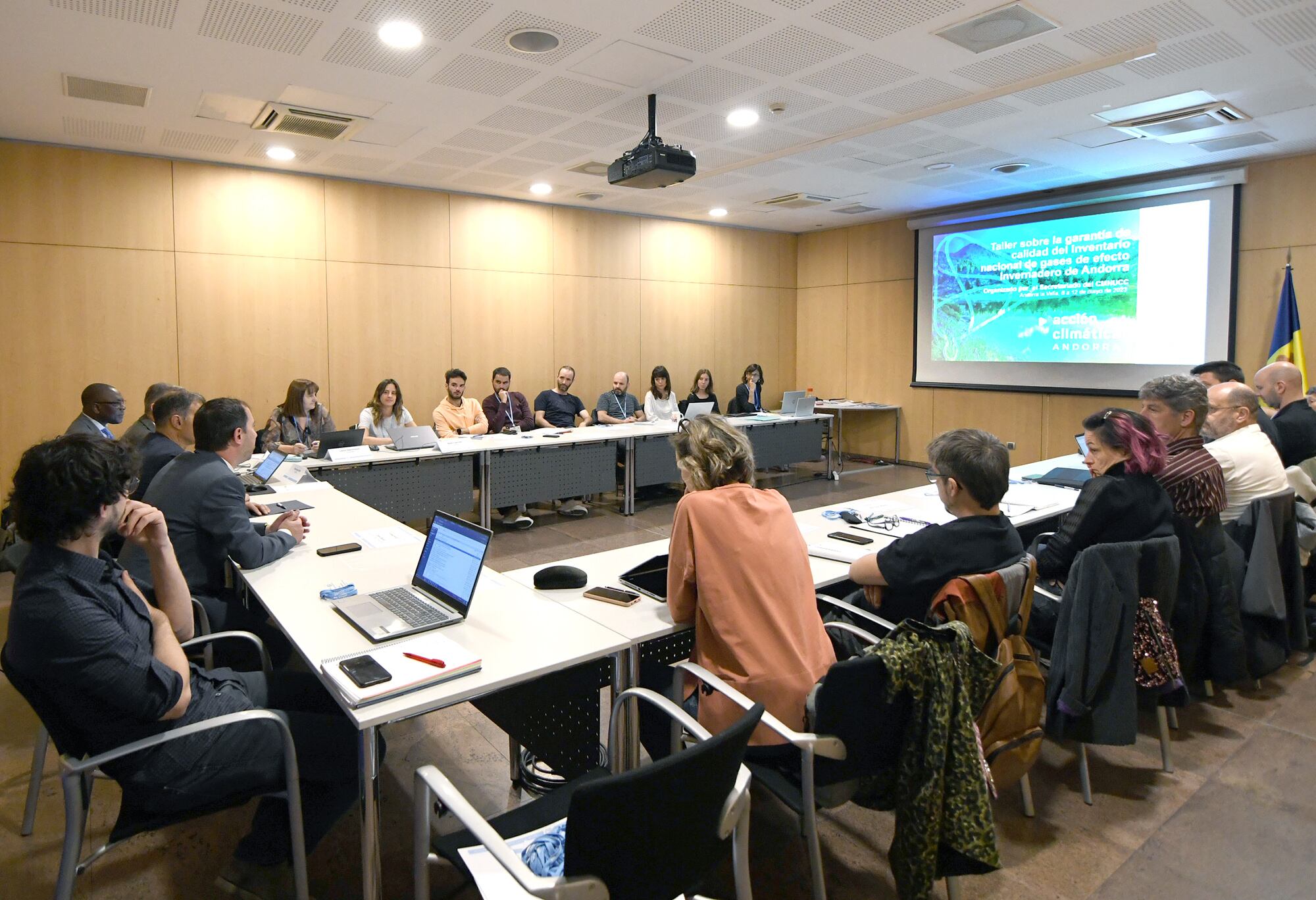 Trobada de treball amb els experts internacionals de la UNFCCC sobre l’inventari nacional d’emissions d’efecte d’hivernacle d’Andorra