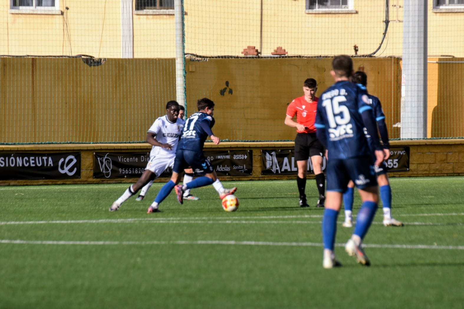 Un lance del partido