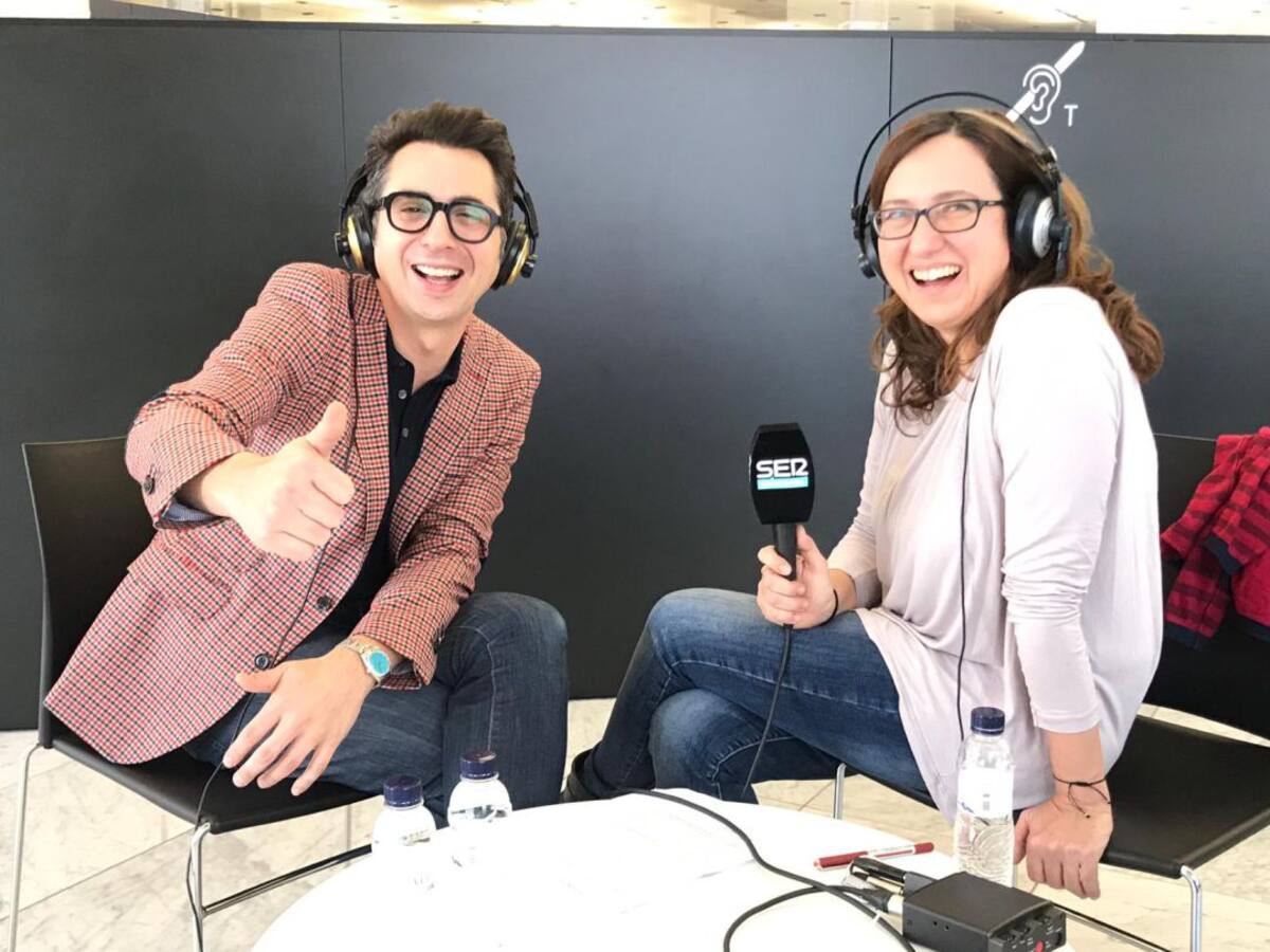 Una sèrie de "riure i òstia"