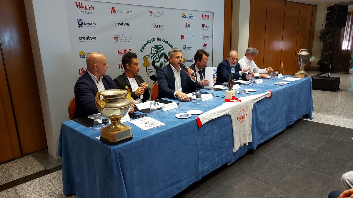 José Antonio Gutiérrez y Lorenzo Pinés, responsables de El Pepinito de Leganes, repasan el espíritu del torneo