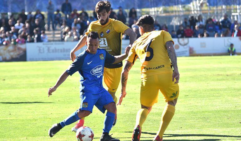 El &#039;Fuenla&#039; cayó ante la S.D. Ponferradina en el Fernando Torres por 0-3 en el último partido antes del playoff.