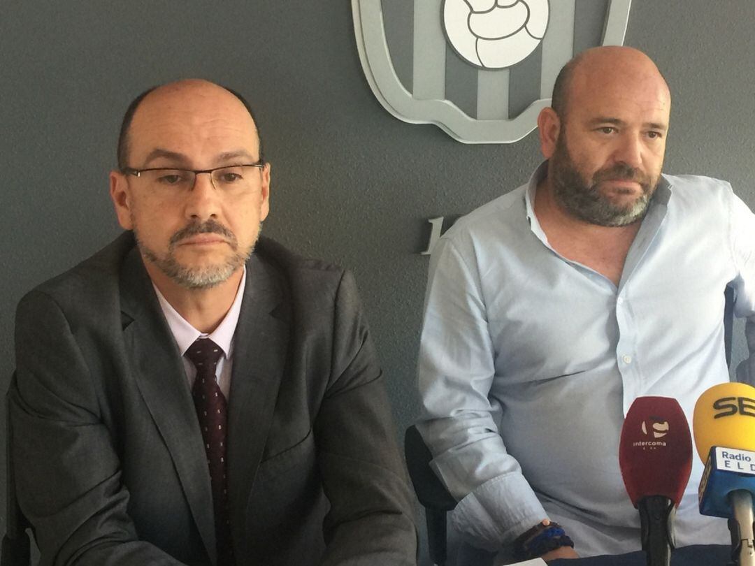 David Aguilar (D) puede ser el sucesor de José Mª Roig (I) en la presidencia del Eldense