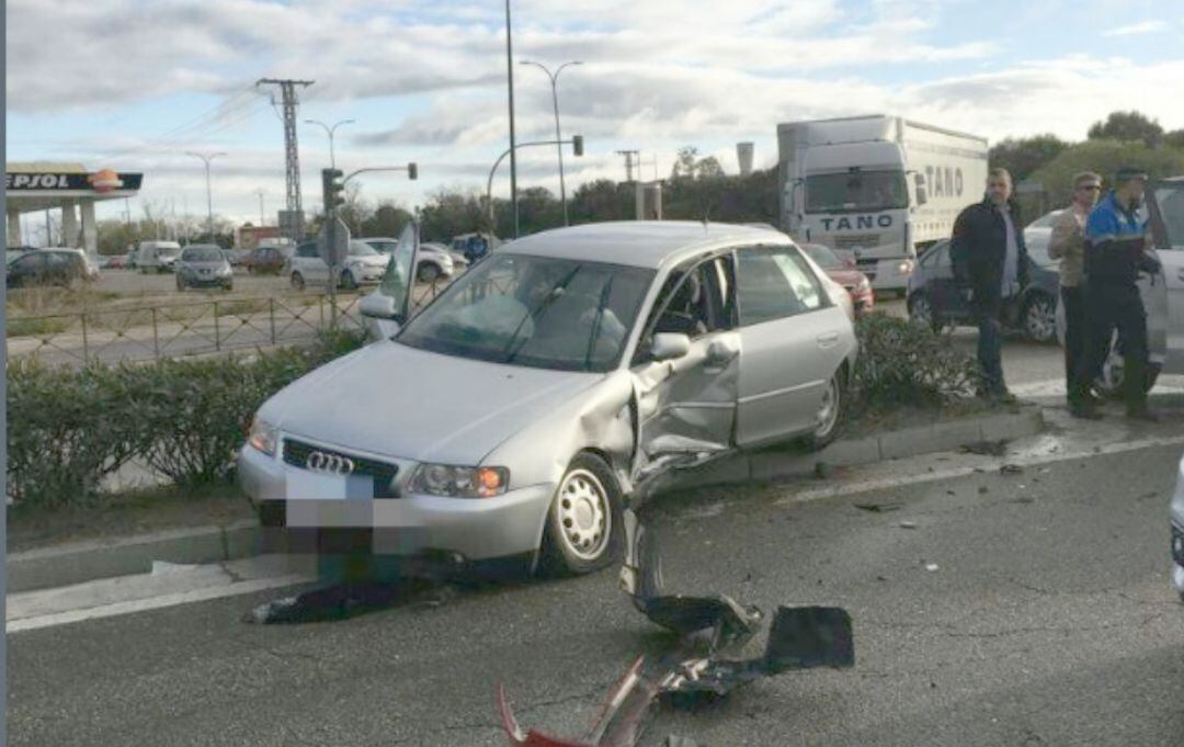 Uno de los vehículos implicados en el accidente