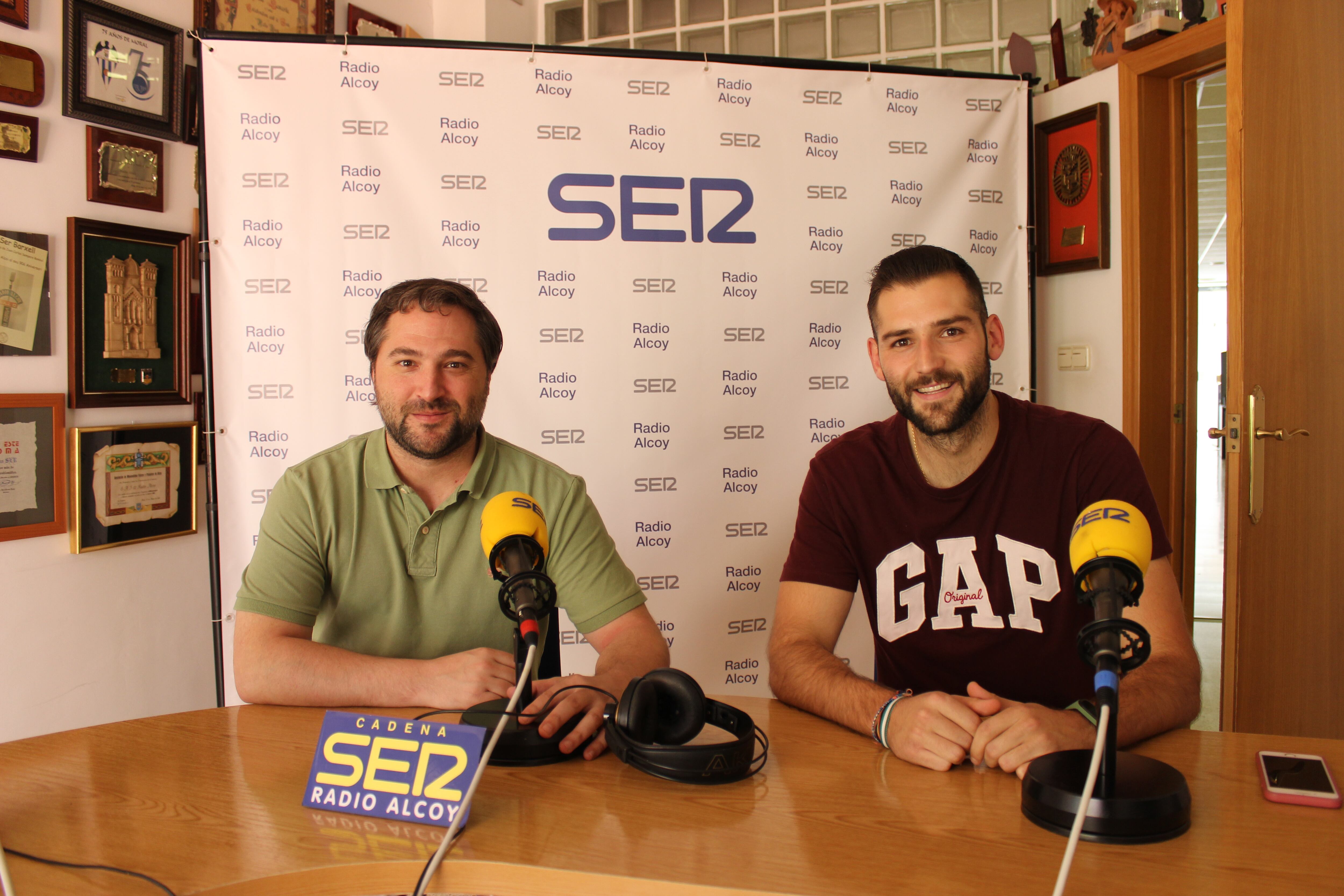 Javi Silvestre y Dako en Radio Alcoy