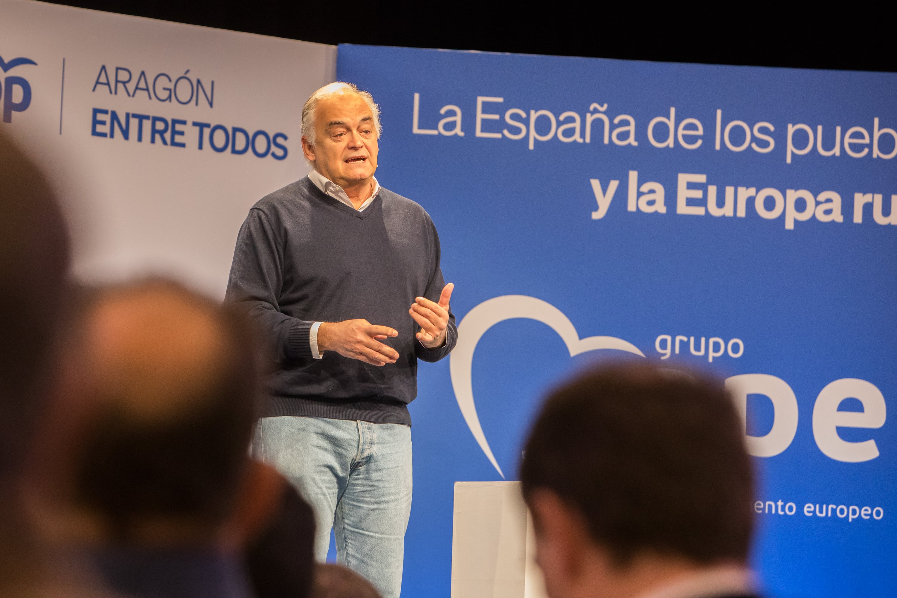 El secretario general del PP, Esteban González Pons, durante un acto de la formación celebrado el 10 de febrero en Teruel (Aragón)