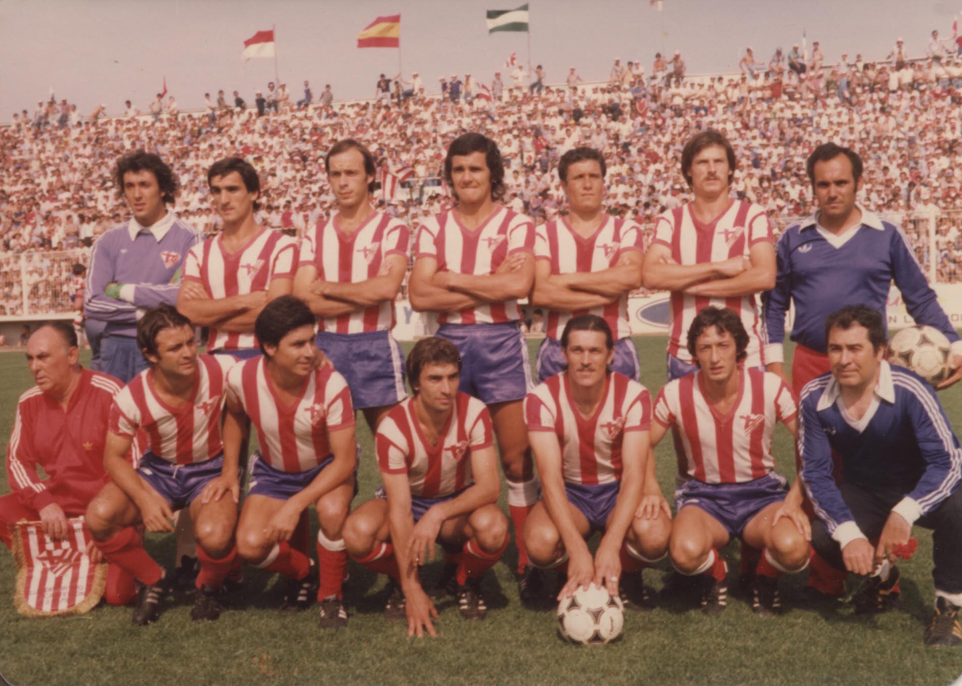 El Almería que subió a Primera División liderado por Juan Rojas.