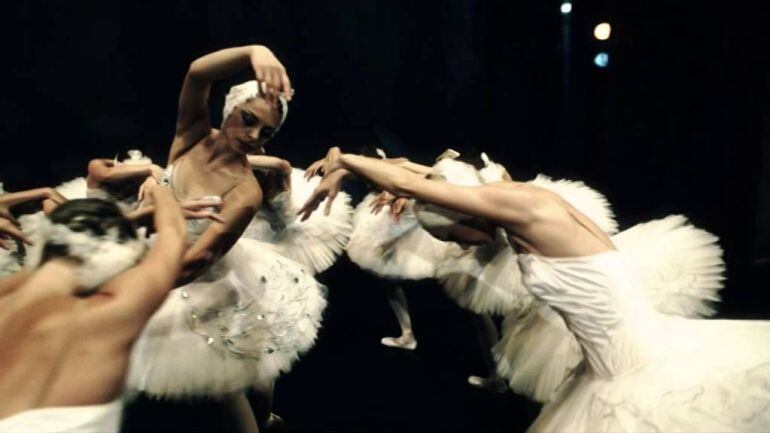 El llac dels cignes interpretat pel Ballet de Moscou