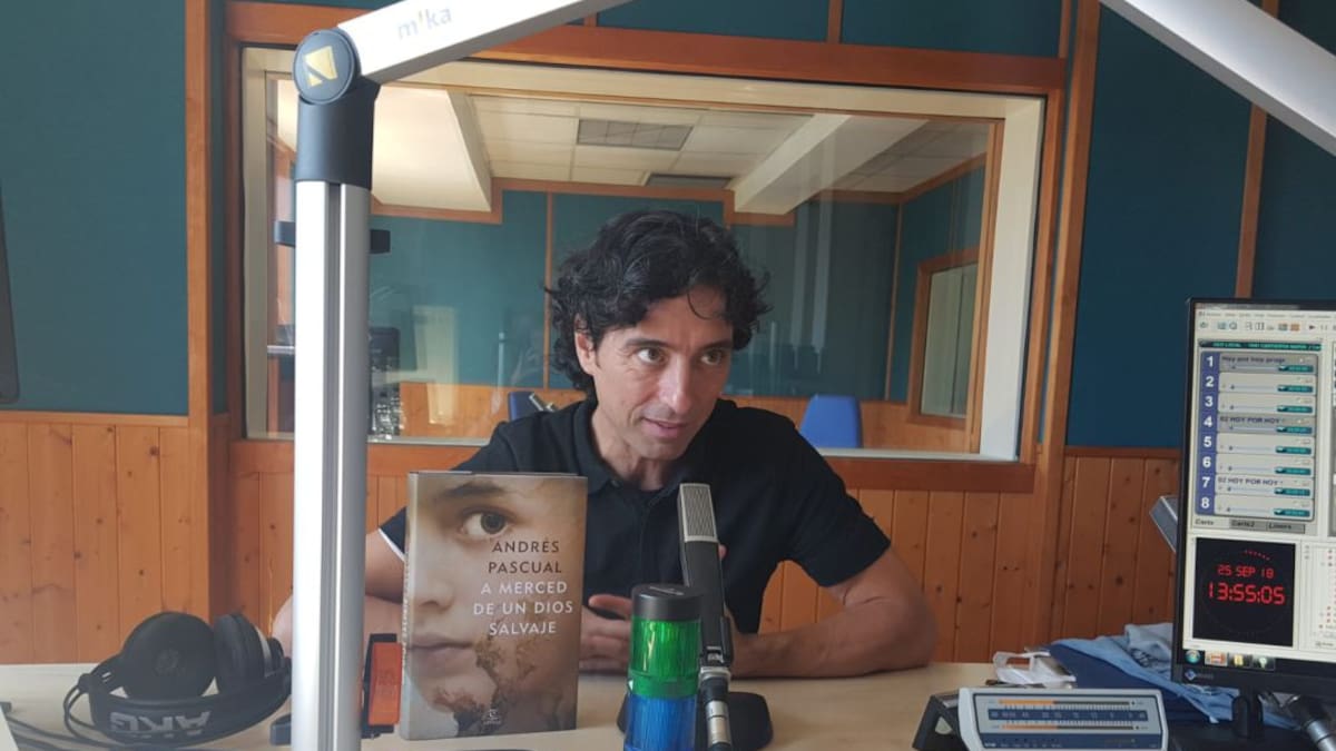 Andrés Pascual retrata el heroísmo de las familias que se enfrentan a una enfermedad rara