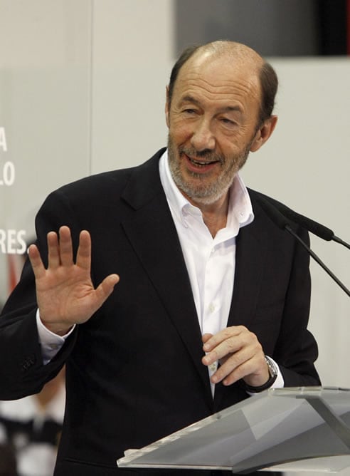 Rubalcaba durante su discurso en Murcia