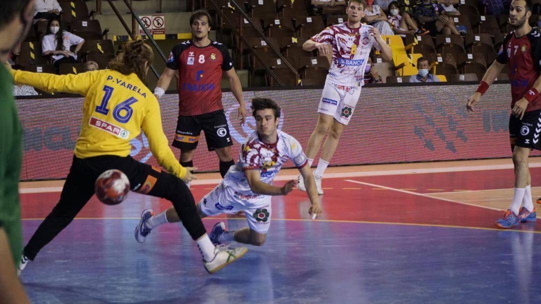 Gonzalo Pérez acababa el partido con 13 goles 