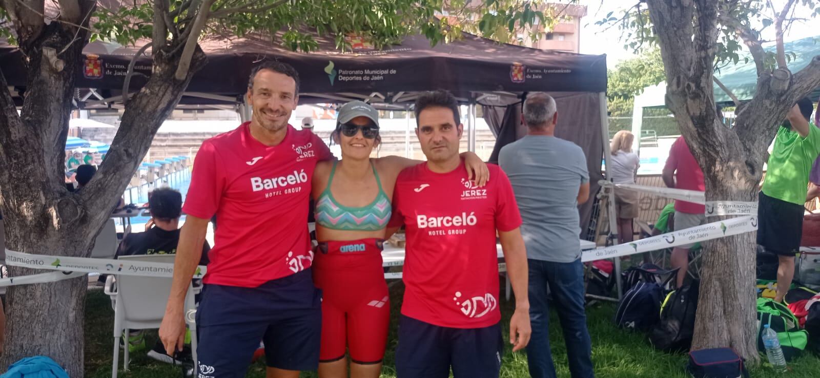 Nadadores del Jerez Natación Máster