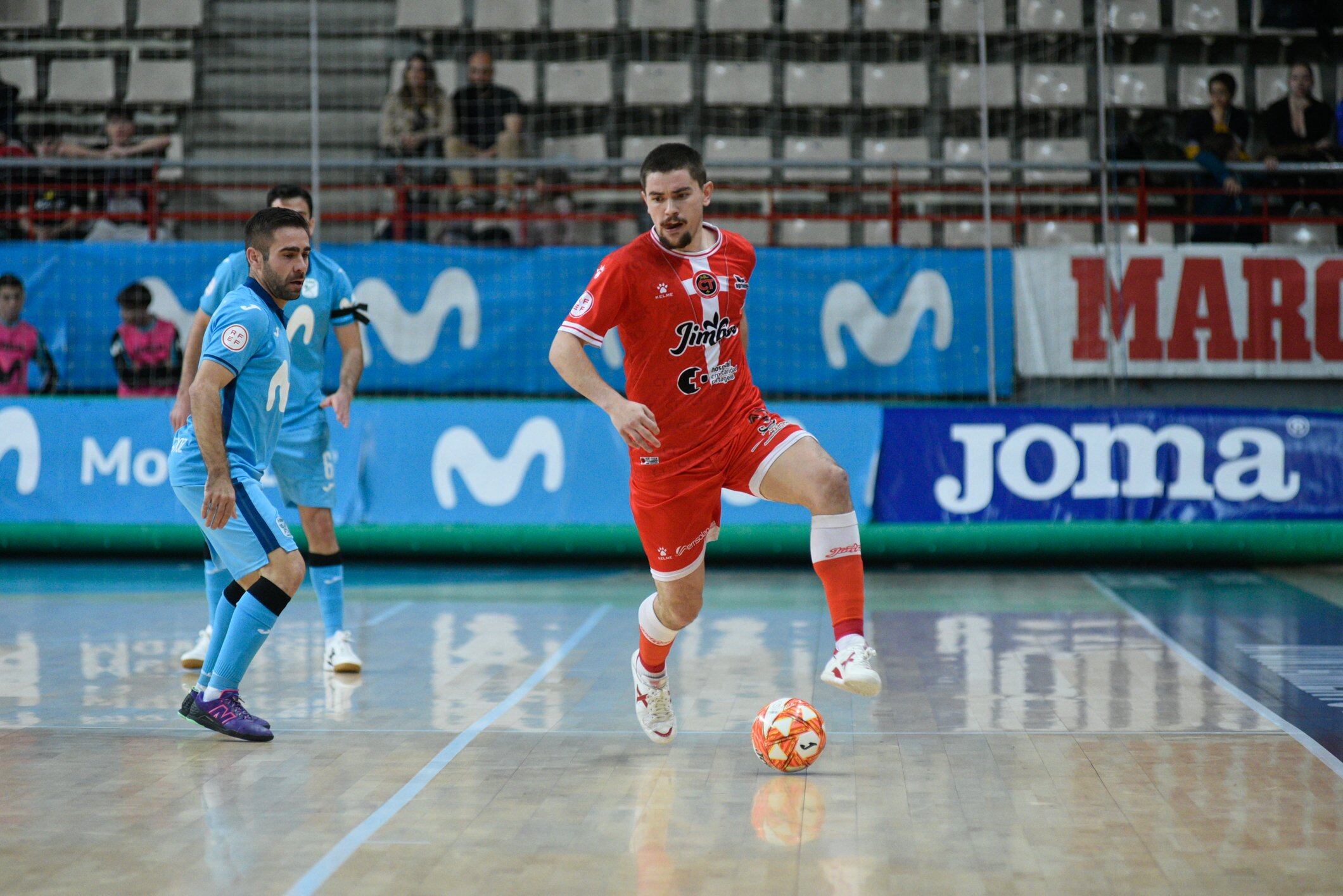 Mellado controla el balón durante uno de los partidos de Jimbee ante Inter