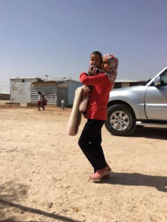 Las 'calles' de Zaatari están hoy, 4 años después de su apertura, llenas de contenedores prefabricados