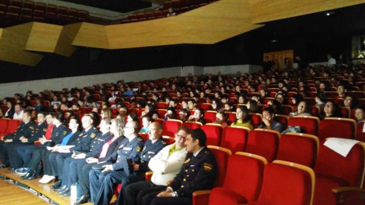 425 niños de 10 años se convierten en ciberexpertos en Puertollano