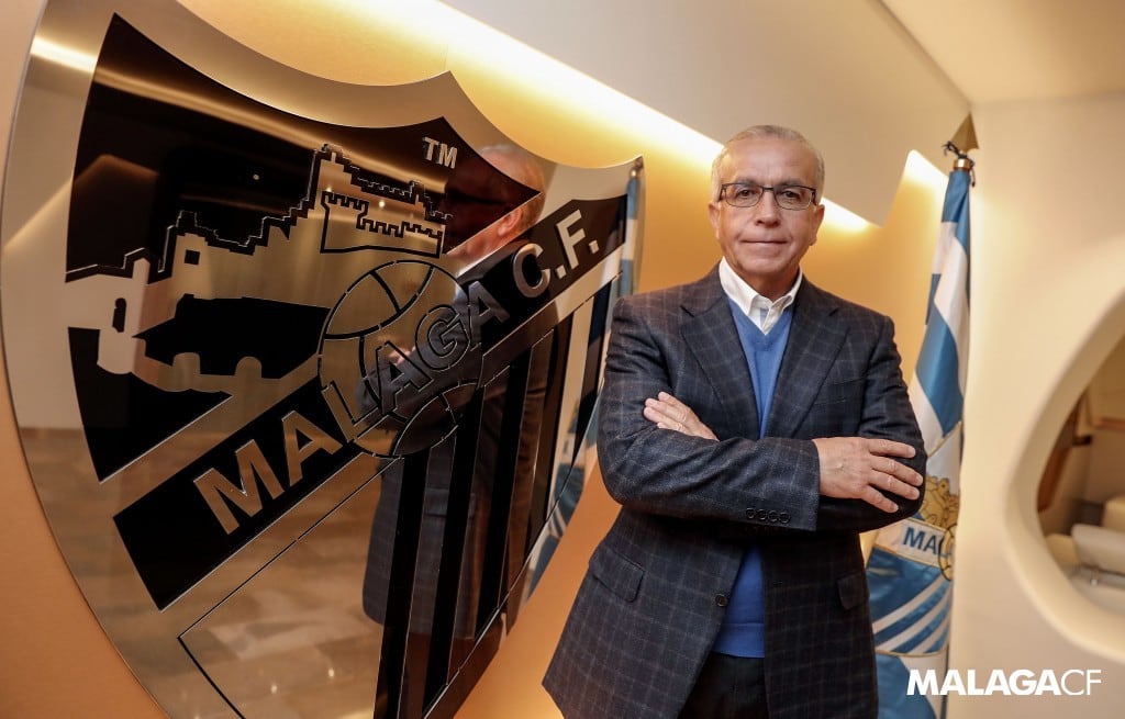 Antonio Tapia posa en La Rosaleda en una imagen de archivo distribuida por el Málaga