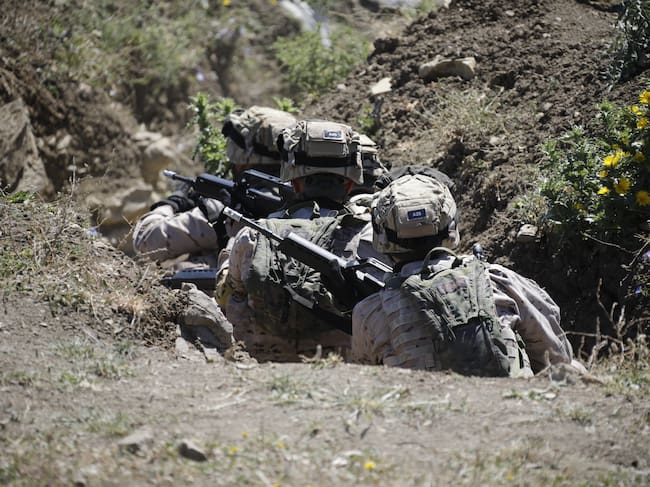 Ejercicios de entrenamiento de militares ucranianos que se desarrollan en el Campo de Maniobras de la Sierra del Retín