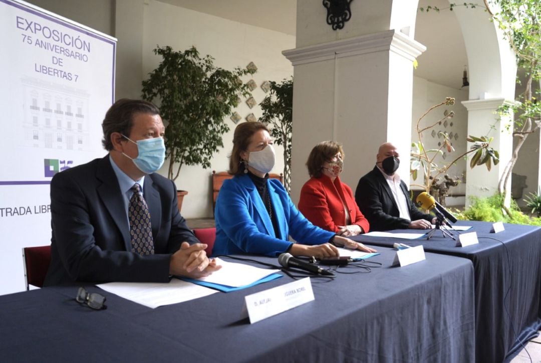 Familia Noguera en la presentación del 75 aniversario. De izquierda a derecha: Alejandro Noguera, Consejero y Director de la Fundación Libertas 7, Agnés Noguera, Consejera Delegada; Agnés Borel, Presidenta de Libertas 7, y Pablo Noguera, Consejero