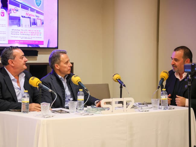 Domingo Camacho, director de la Cadena SER en la Región de Murcia, Fulgencio Gil, alcalde de Lorca y Miguel Meroño