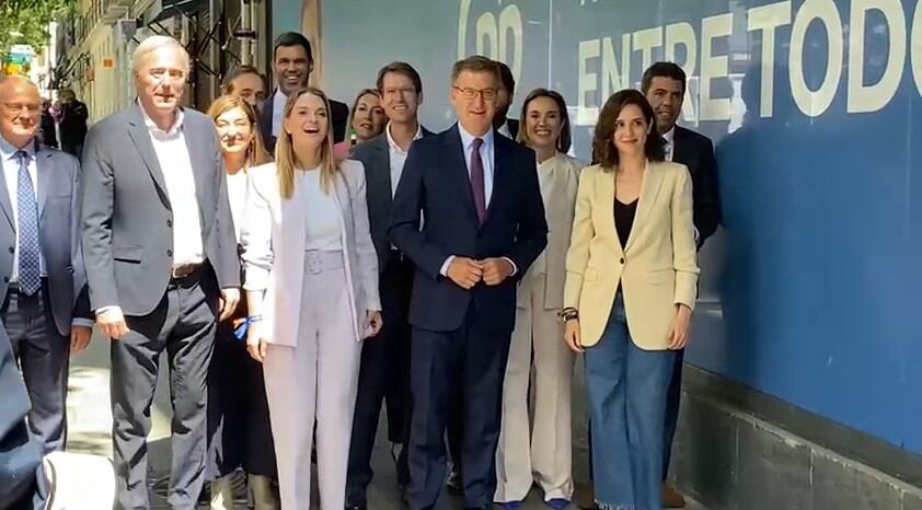 Feijóo llega a la sede del PP en la calle Génova de Madrid donde se celera la Junta Directiva Nacional tras el 28-M y con el telón de fondo de las elecciones generales