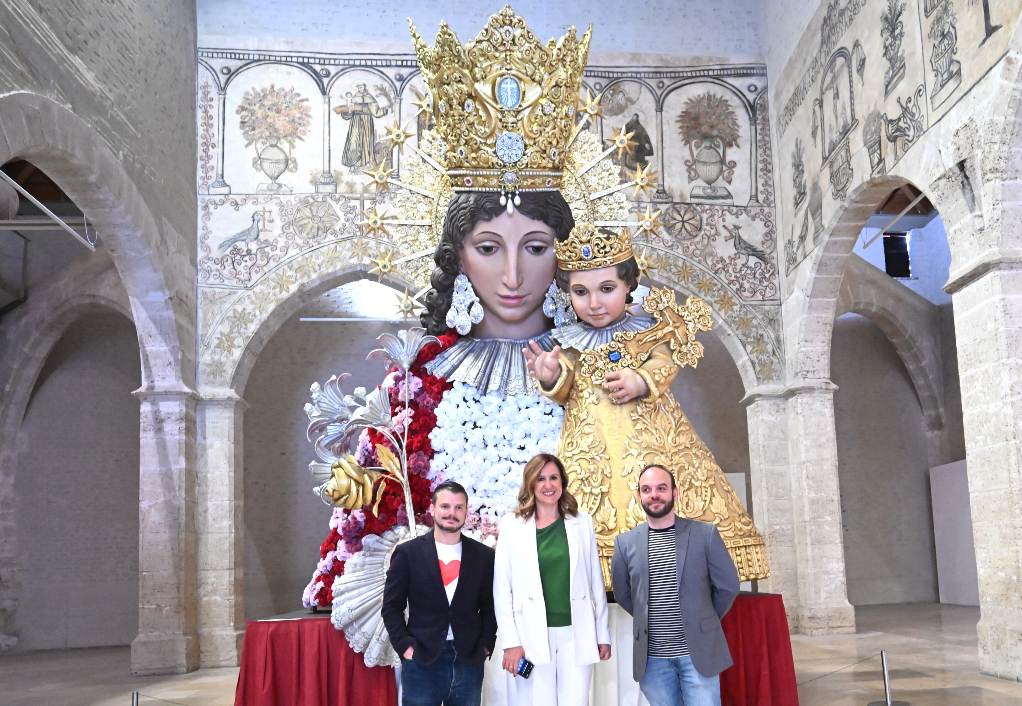 Exposición &quot;Torna a brillar. Restauració de la Mare de Déu de l&#039;Ofrena”, en València