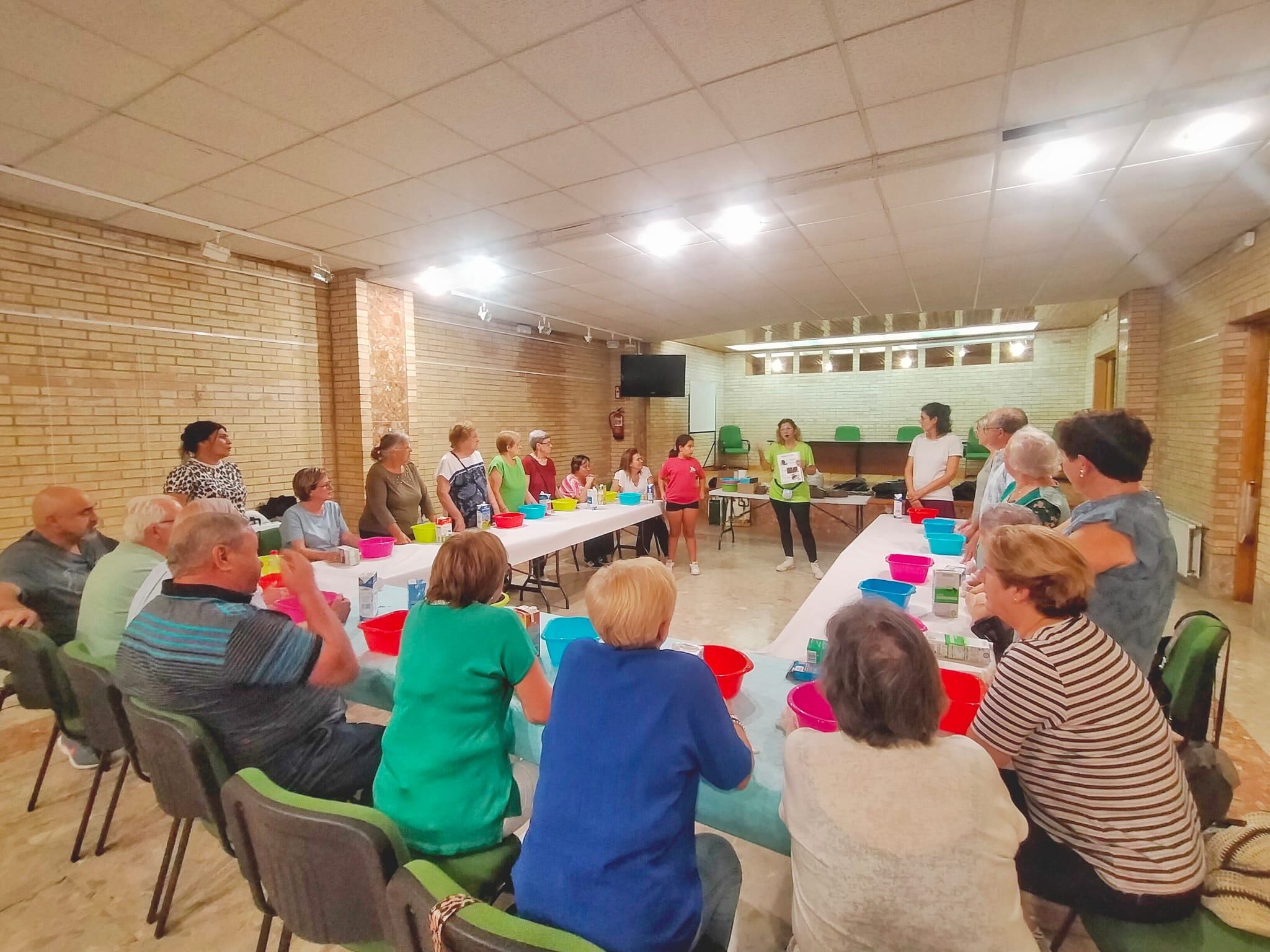 Uno de los talleres celebrados en San Esteban de Litera