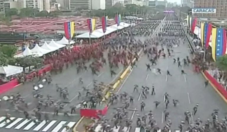 Fotógrama tomado de un vídeo cedido por Venezolana de Televisión (VTV) hoy, sábado 4 de agosto de 2018, en Caracas (Venezuela)