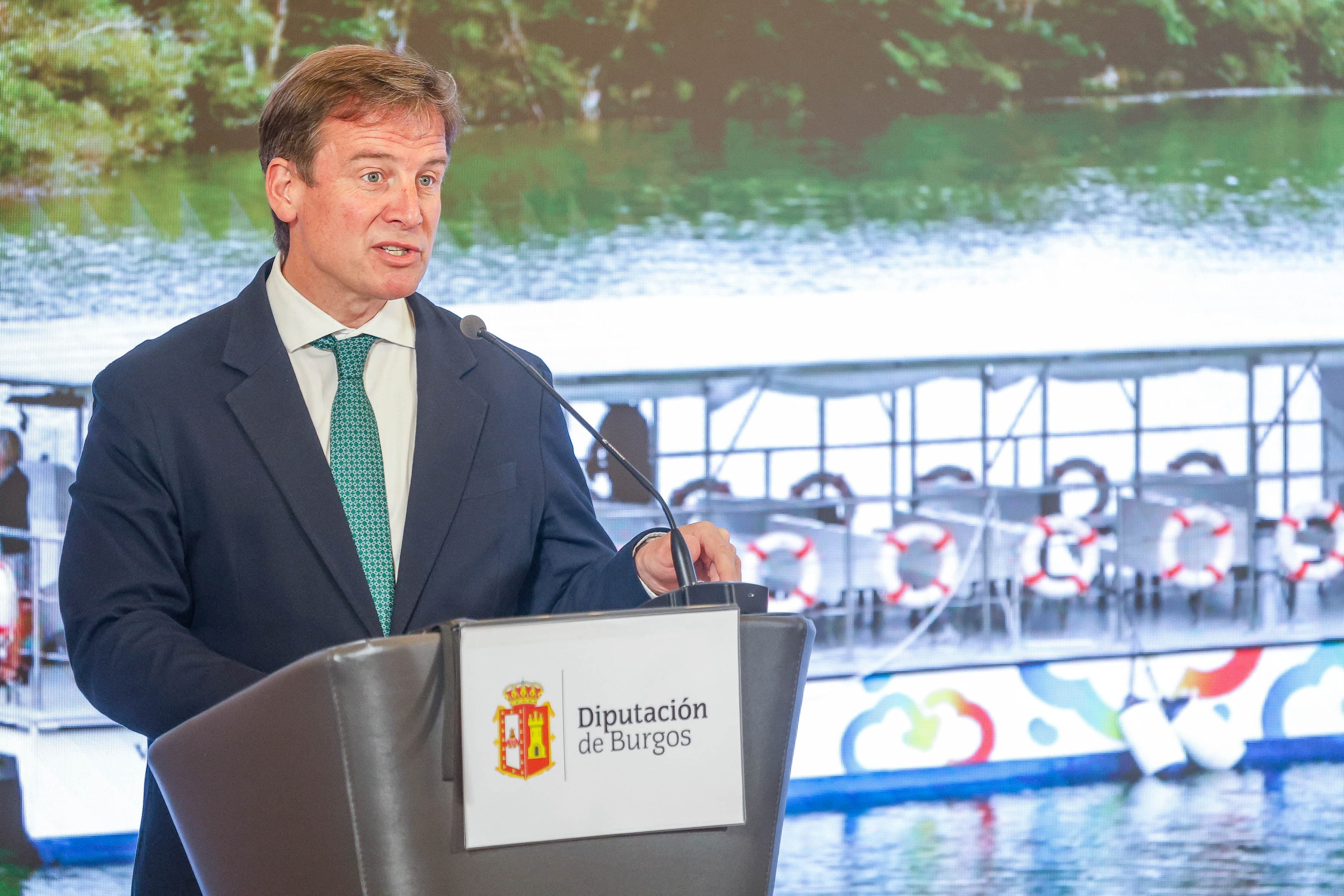El presidente de la Diputación de Burgos, Borja Suárez