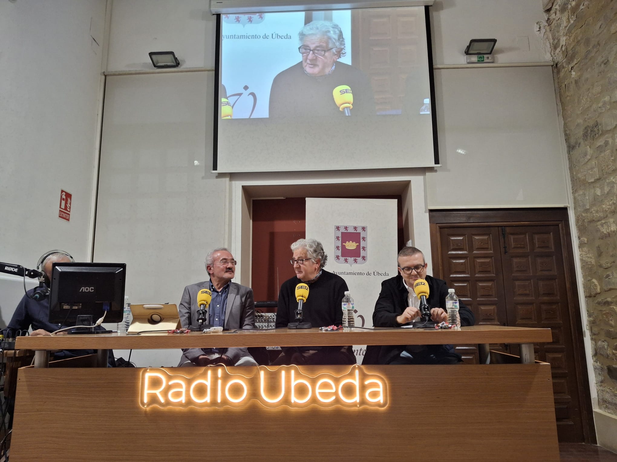 Un momento del programa en directo, acto central de la conmemoración del 40 aniversario de Radio Úbeda