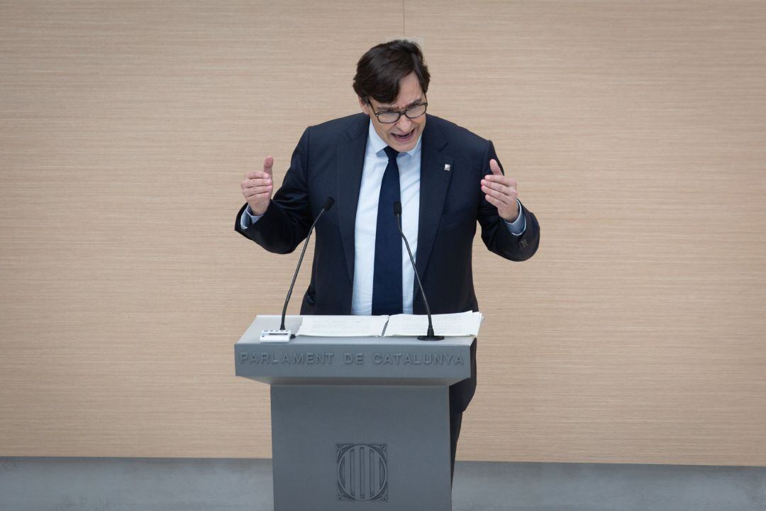 El líder del PSC al Parlament, Salvador Illa, durant el ple d'investidura