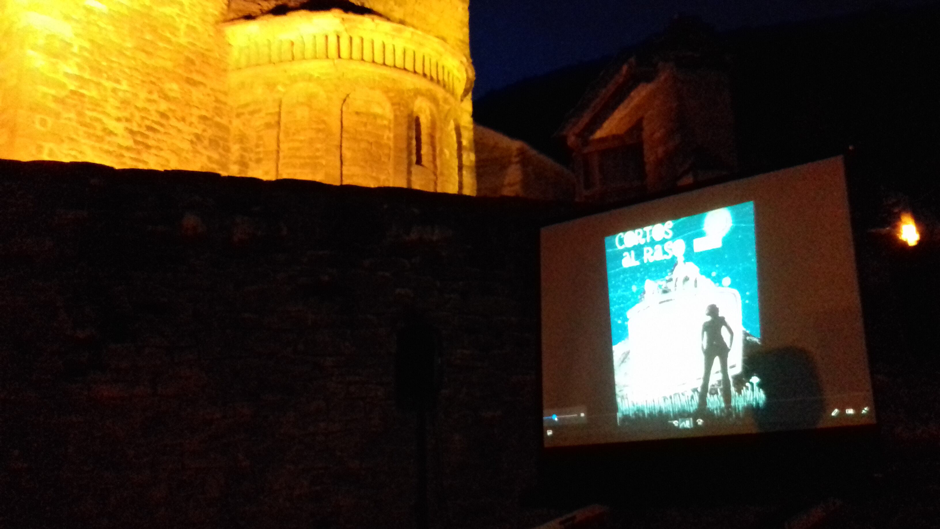 Este miércoles comienza el ciclo "Cortos al raso" en cinco localidades del Alto Gállego