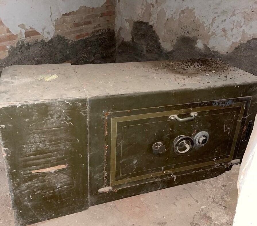 Aquest element patrimonial de la Casa Vallmanya s'hauria robat, segons denuncia la plataforma ciutadana #SalvemCasa Vallmanya.