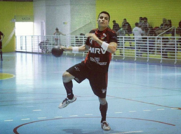 Matheus Novais en un partido del campeonato brasileño.