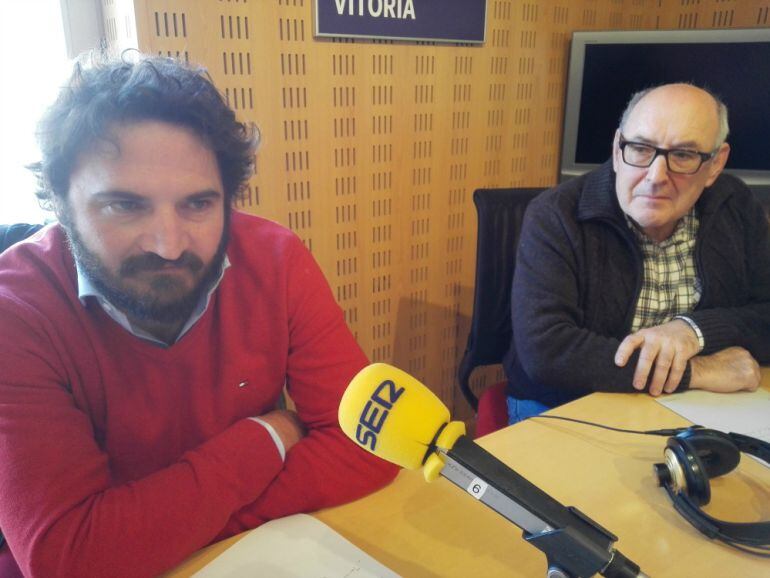 Pablo y Angel Mari en los estudios de Cadena Ser Vitoria