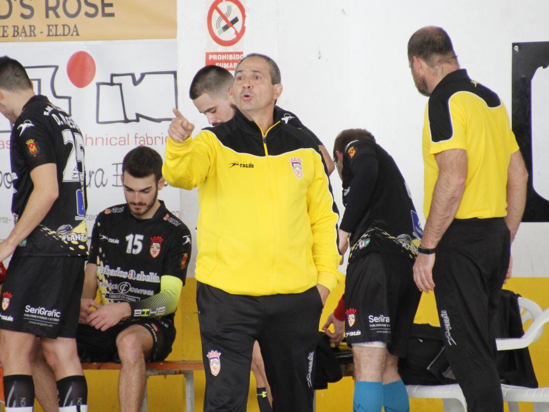 José Francisco Aldeguer no comprende la descalificación que sufrió ante el Bm. Torrevieja