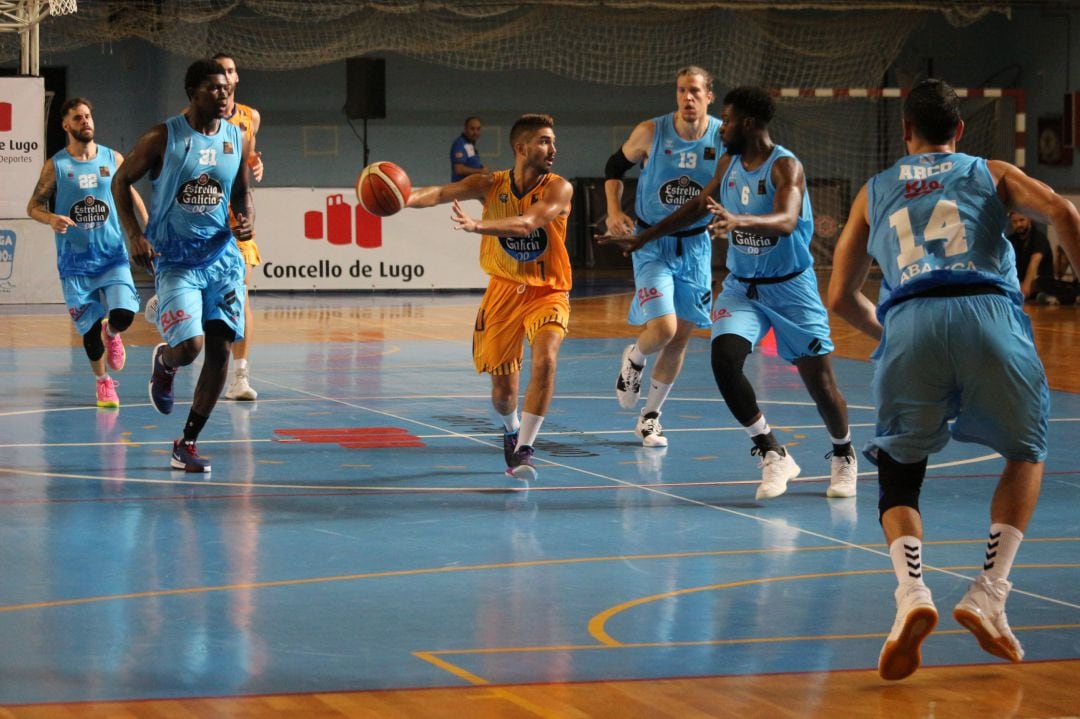 Primera victoria del Club Ourense Baloncesto en la pretemporada, al ganarle al Breogán en la Copa Galicia