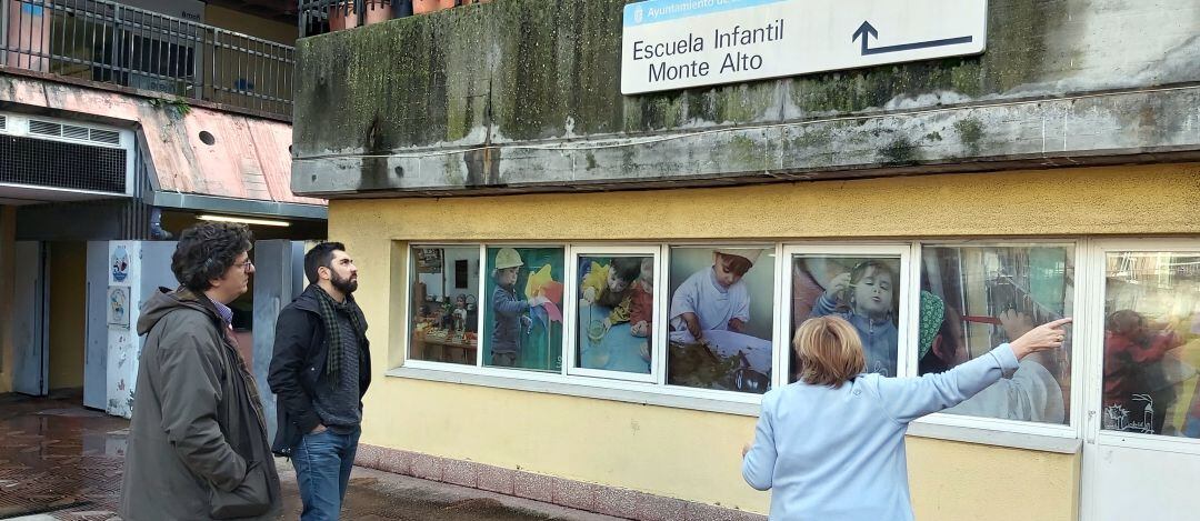 Alberto Lema y Xiao Varela visitan el mercado de Monte Alto y la escuela infantil